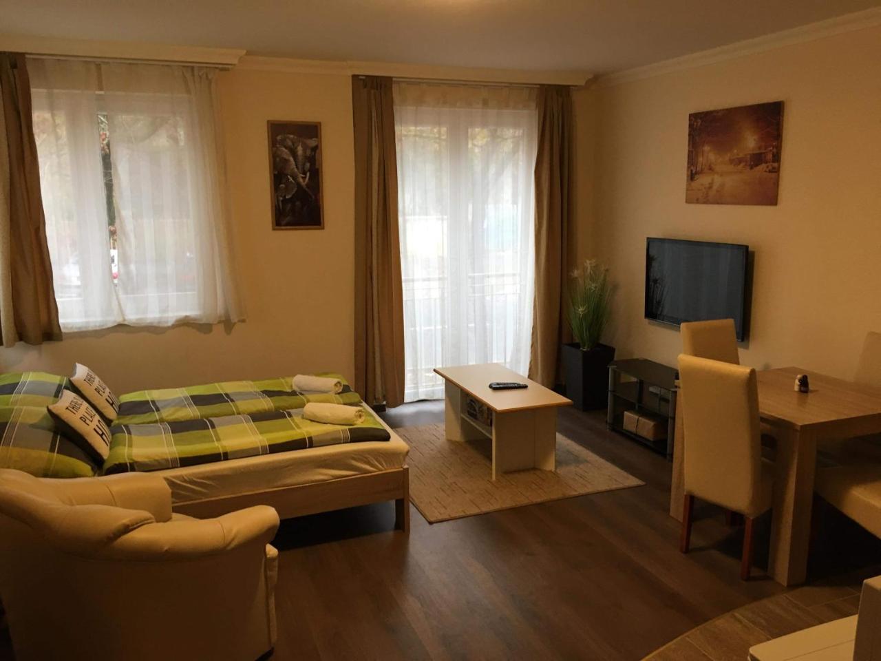 My Home Apartman Hajduszoboszlo Exterior photo